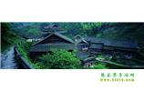 張家界、天子山、寶峰湖/黃龍洞、鳳凰古城、德夯大峽谷 苗族風(fēng)情五日游