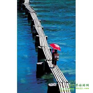 【長沙往返尊惠系列1】：張家界、天子山、鳳凰、韶山、長沙三晚四日游