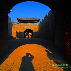 單獨成團(tuán)M線：張家界袁家界、乾州城四天三晚獨立成團(tuán)游