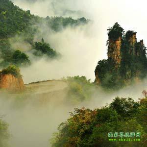 【喜樂拼團(tuán)線路】張家界、寶峰湖、天門山、天子山、猛洞河漂流三晚四日游